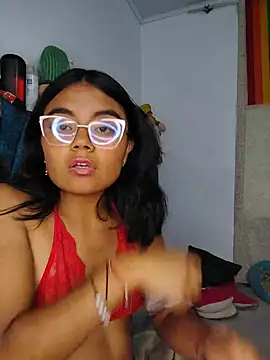 MoonVane online show from July 2026 04:02:02 PM