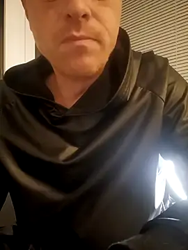 Snapshot of jefflatex45 chatting on December 2025 10:19:01 PM jefflatex45 online show from December 2025 10:19:01 PM