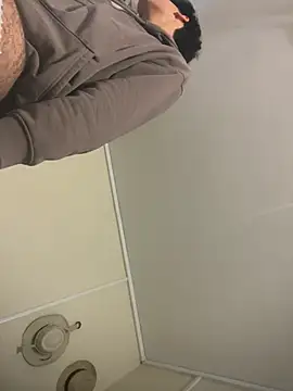 Snapshot of hungspanishtwink chatting on January 2026 07:30:01 PM hungspanishtwink online show from January 2026 07:30:01 PM