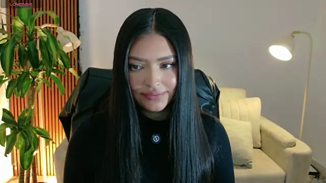 Snapshot of victoria___moon chatting on June 2026 04:22:02 PM victoria moon online show from June 2026 04:22:02 PM