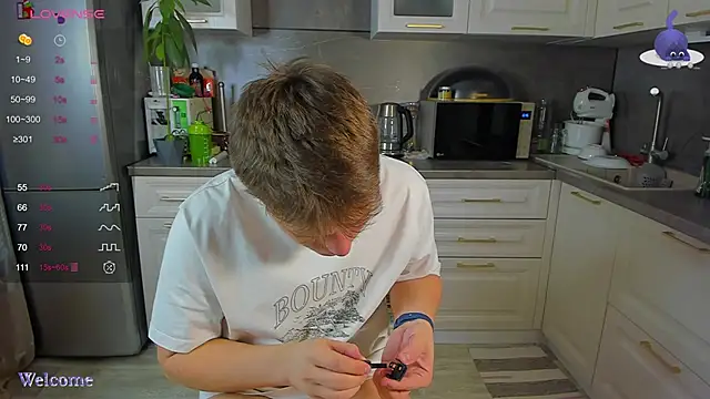 Snapshot of fruitninjaga chatting on December 2025 09:46:02 AM fruitninjaga online show from December 2025 09:46:02 AM