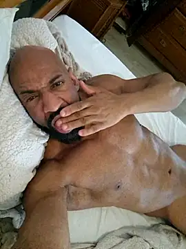 Snapshot of baddblake43 chatting on February 2026 12:12:01 PM baddblake43 online show from February 2026 12:12:01 PM