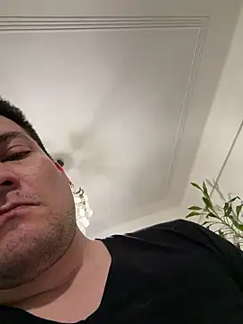 CharlyAlfa22 online show from April 2026 11:27:01 PM