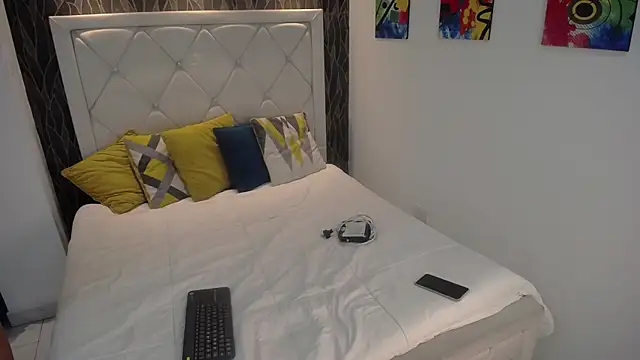 Kat Cute online show from January 2026 12:26:01 AM