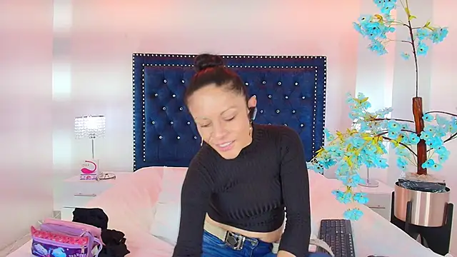 Velora nigth online show from January 2026 11:26:01 AM