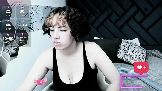 Kiara Fox   online show from December 2025 08:59:01 PM