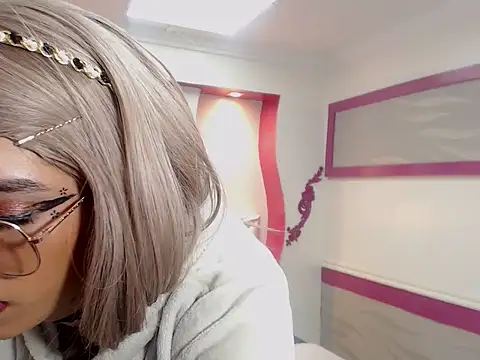 Lis Pearson online show from January 2026 06:34:02 PM