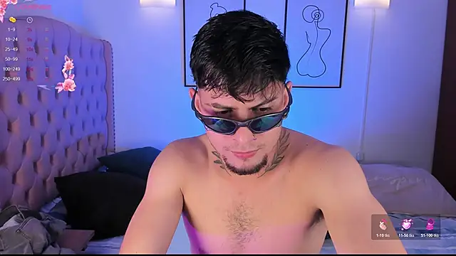 vaalentiino online show from February 2026 08:09:02 PM