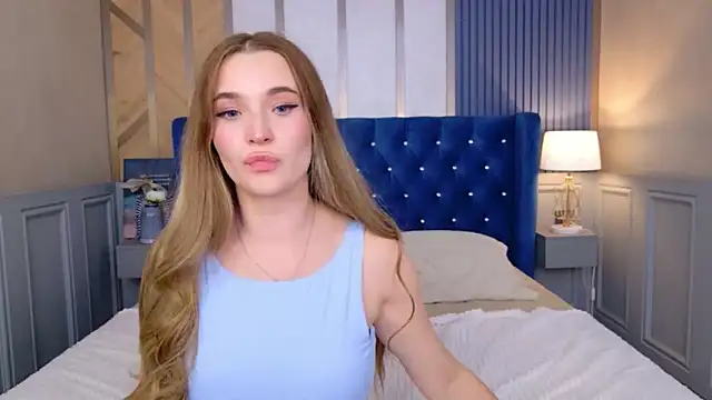 Lina Sinerz online show from June 2026 03:57:02 AM