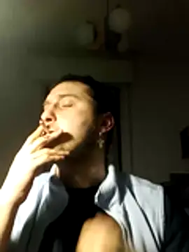 Snapshot of barbone15 chatting on February 2026 01:06:02 AM barbone15 online show from February 2026 01:06:02 AM