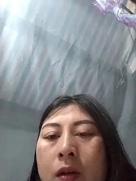 Snapshot of Paerl-sweet chatting on December 2025 02:16:01 AM Paerl-sweet online show from December 2025 02:16:01 AM