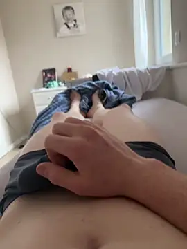 Snapshot of angei094 chatting on February 2026 03:01:01 PM angei094 online show from February 2026 03:01:01 PM