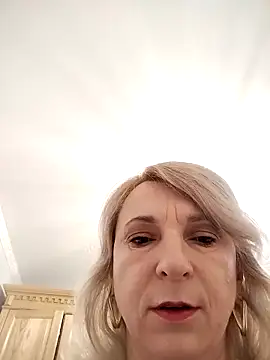 AhlyssaLove1155 online show from April 2026 02:14:01 AM