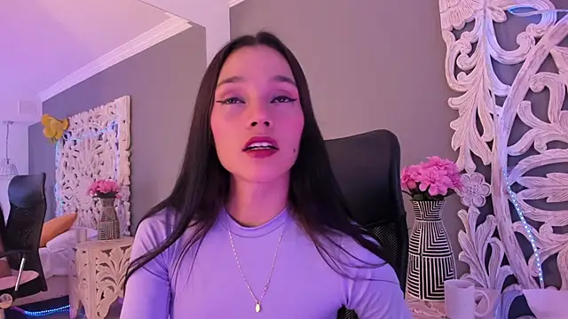 loraineblake online show from March 2026 01:51:01 PM