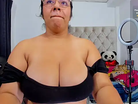 lulu parker online show from March 2026 03:23:02 PM