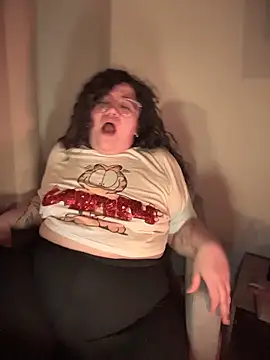 VanesssaMilf  online show from December 2025 11:45:01 PM