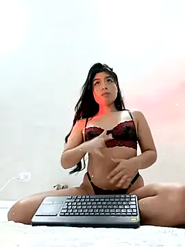EmmyDuran online show from January 2026 04:14:01 AM