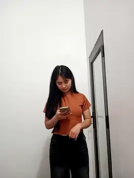 Him MountainGirl online show from March 2026 02:39:02 AM