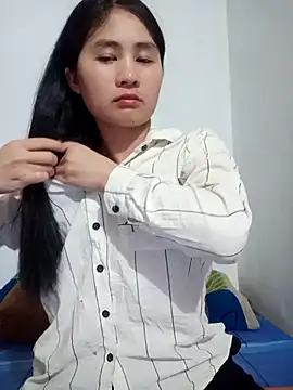 Him MountainGirl online show from April 2026 01:45:02 PM