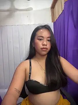 Lovely apple19 online show from March 2026 11:17:02 AM