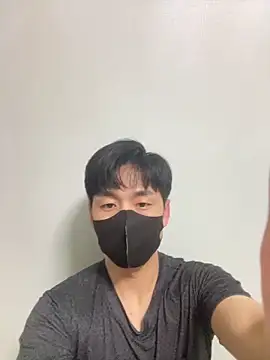 kimze7 online show from March 2026 02:10:01 PM