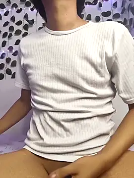 king Eric30 online show from April 2026 10:40:01 PM