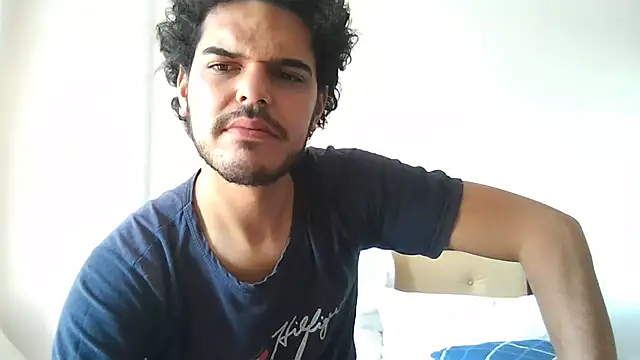 Hot Contrasts online show from April 2026 07:05:02 PM