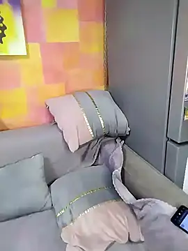 Very sly fox online show from June 2026 01:02:02 PM