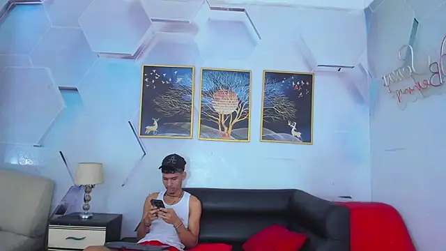 Alex jeins at online show from February 2026 02:51:02 PM