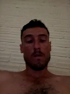 Snapshot of Reeiee chatting on December 2025 07:44:01 PM Reeiee online show from December 2025 07:44:01 PM