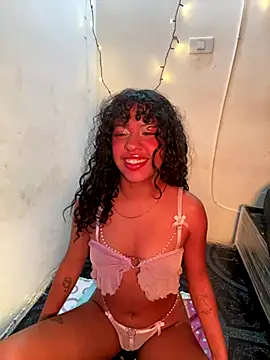 Snapshot of Agera_- chatting on December 2025 07:02:02 AM Agera - online show from December 2025 07:02:02 AM