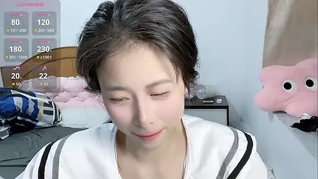 tiantian-160 online show from December 2025 09:38:01 AM