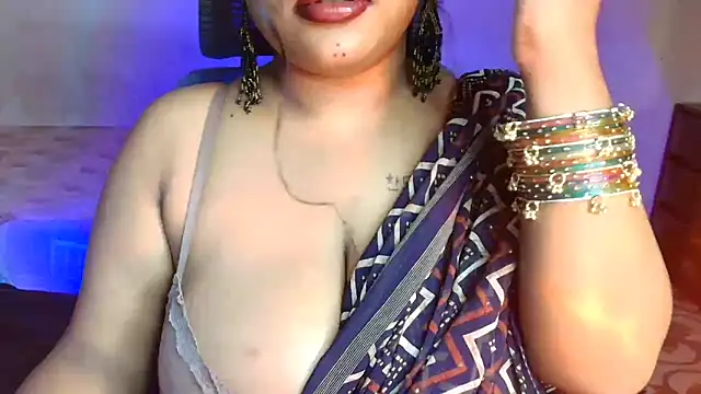 HEZALNUT online show from June 2026 08:21:02 PM