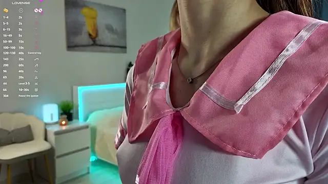 TwinklyAngels online show from April 2026 04:24:01 PM