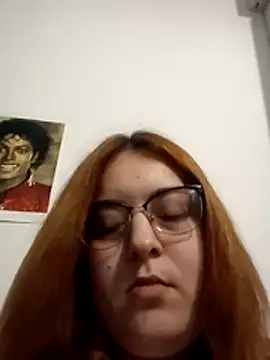 Snapshot of LilithUmbra chatting on December 2025 11:01:02 PM LilithUmbra online show from December 2025 11:01:02 PM