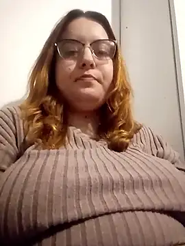 Snapshot of LilithUmbra chatting on December 2025 03:31:01 PM LilithUmbra online show from December 2025 03:31:01 PM