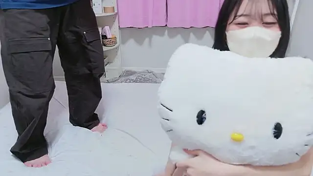 Snapshot of Ms-KARINA chatting on February 2026 10:14:01 AM Ms-KARINA online show from February 2026 10:14:01 AM