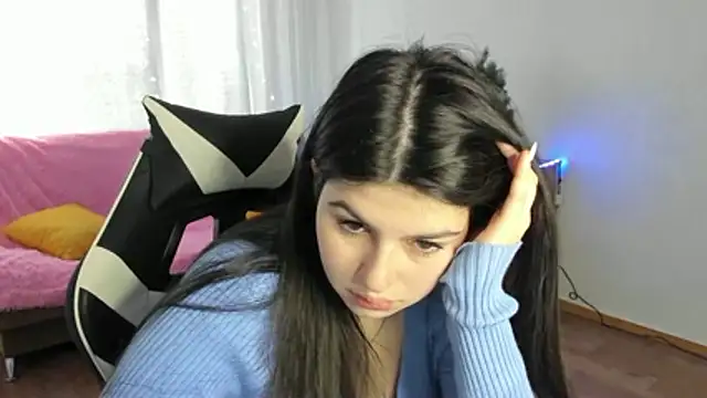 KisaModel online show from January 2026 06:41:02 AM