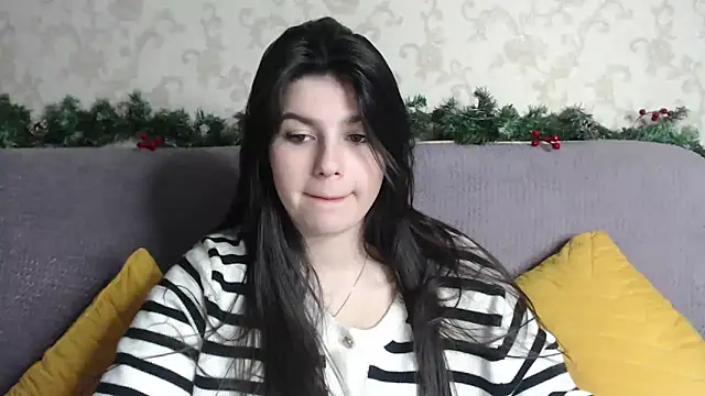 KisaModel online show from February 2026 09:35:02 PM