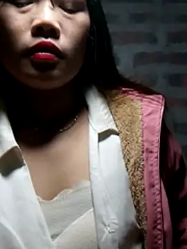 yana-zz online show from February 2026 06:27:01 PM