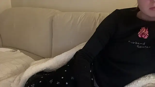 Snapshot of ijustturned18today chatting on December 2025 07:53:02 PM ijustturned18today online show from December 2025 07:53:02 PM