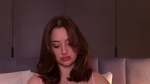 Snapshot of LucieBliss chatting on February 2026 06:19:01 PM LucieBliss online show from February 2026 06:19:01 PM