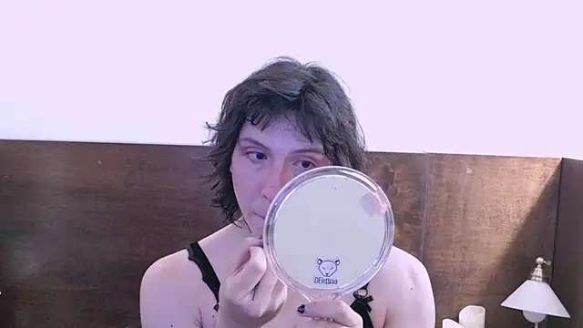 Shelly bat online show from July 2026 10:26:01 PM