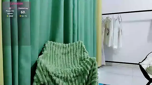 Leila-11 online show from April 2026 12:24:02 AM