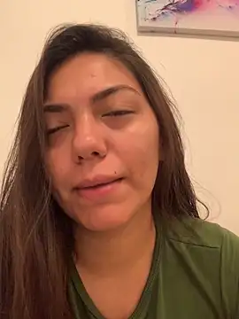 Snapshot of giny_sexii chatting on December 2025 05:44:02 AM giny sexii online show from December 2025 05:44:02 AM