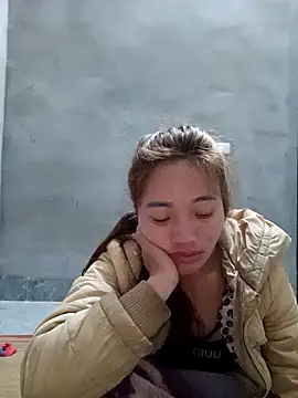 little-effy online show from January 2026 07:43:02 AM