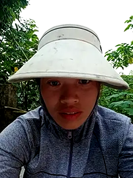 little-effy online show from July 2026 10:39:01 AM