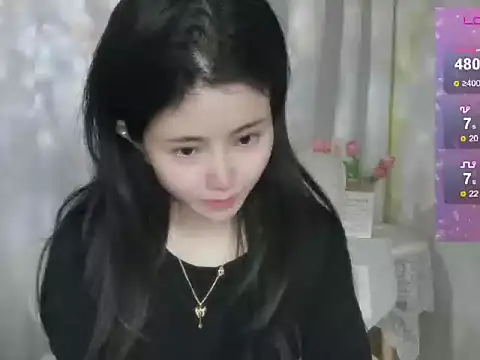 Snapshot of Fish_136 chatting on December 2025 02:39:01 AM Fish 136 online show from December 2025 02:39:01 AM