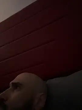 kingNQueen1211 online show from March 2026 10:06:01 AM