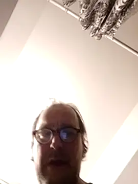 Olivassl22 online show from February 2026 10:50:01 PM